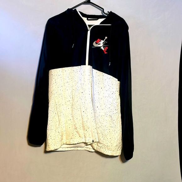 Jordan windbreaker - Picture 1 of 3